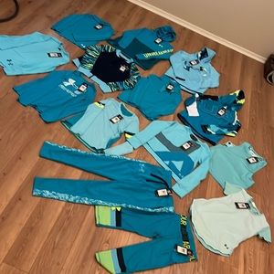 Girls youth size Med SET, UnderArmour, new with tags